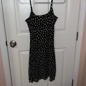 Women's dress, daisy print, scoop neck